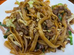 干炒牛河-煲煲掂风味煲仔饭餐厅(西区店)