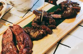 Thick-Braised Angus Snowflake Tongue