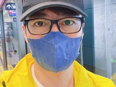 -优医视平价眼镜蔡司依视路折扣工厂店(德胜门店)