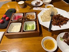 -乐忻皇朝(上海中心大厦店)