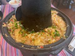 -香巴拉云南餐厅(华莱坞店)