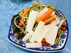 凉菜拼盘-西域西北老马食府(鼓楼西街店)