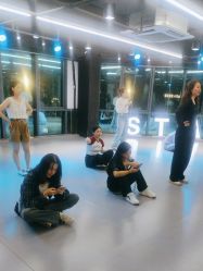 -STAR舞蹈工作室