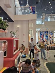 -奈尔宝家庭中心·亲子餐厅(华采天地店)