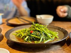 泰式炒空心菜-Local泰莲庭(虹鳟鱼店)