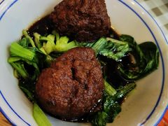 红烧狮子头-CITY MART城市集市·里弄(北外滩来福士广场店)