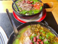 -银同牦牛肉火锅