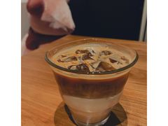 -Punchline Coffee&Roaster(同济大学店)