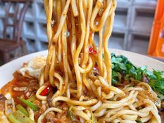 -方铲铲·成都板凳面(滨江银泰店)