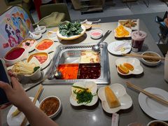 -海底捞火锅(银泰中心店)