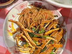 -老方桌烂蹄花川菜馆(九龙坡店)
