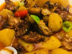 沙湾大盘鸡-西域盛宴烧烤新疆菜清真餐厅(古美店)