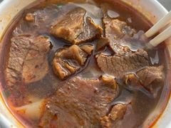 -黃牛牛肉面馆