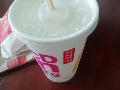 雪碧麦旋酷-麦当劳(融创茂店)
