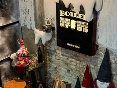 -锅炉咖啡·西餐·音乐酒厂