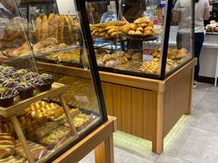 面包甜点陈列柜-山崎面包(百联世纪店)