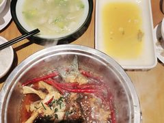 -隔壁老王·家常云南菜(花巷店)