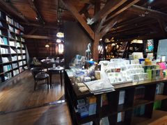 -良友书坊(安徽路店)