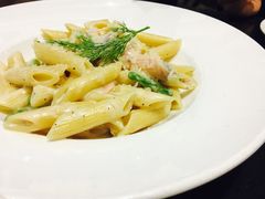三文鱼芦笋奶油芝士斜管面-TIAGO HOME KITCHEN(朝阳大悦城店)