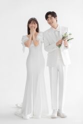 -喜爱高定婚纱摄影