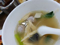 生汆丸子汤-子午路张记肉夹馍(翠华路店)