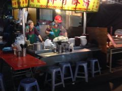 -六合夜市