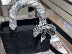 -DIOR迪奥(德基广场女装店)