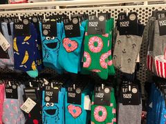 -H&M(鹏欣水游城店)