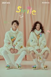 -至臻微拉婚纱摄影