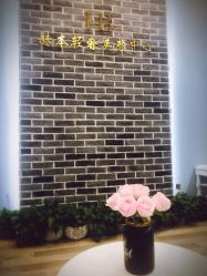 -赫本轻奢美颜中心
