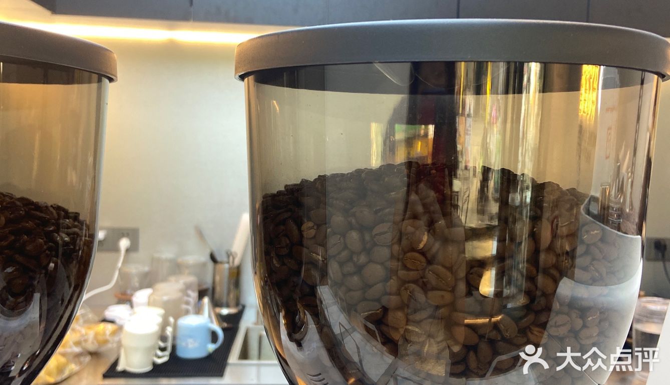 来这家韩风满满的咖啡厅☕喝手冲咖啡吧！