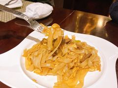 干炒河粉牛肉-食肆&Fourteen(武林夜市店)