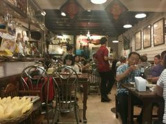 -Dang restaurant (patong phuket)