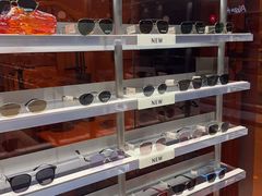 -MUJOSH木九十眼镜(月星环球港B1店)