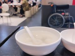 -宁波汤团店(外滩店)