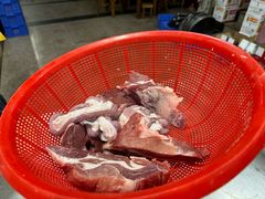 -标记美食新鲜猪杂(兴南大道店)