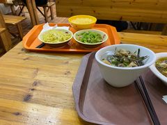 -六和餐饮(东城根店)