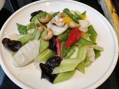 -高第街56号港式餐厅(山大路店)