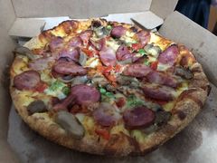 德式烤肠比萨-达美乐比萨(东建路店)