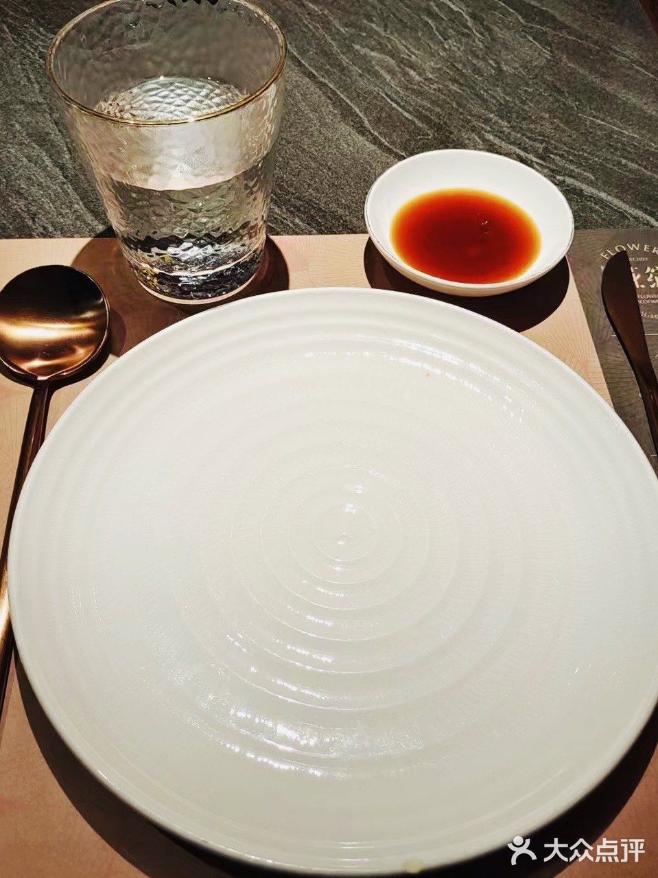 公司团建聚餐，性价比超高的海鲜自助，快去安排起来[种草]