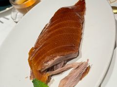 酥香嫩烤鸭-四季民福烤鸭店(外滩外白渡桥店)