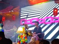 -喜鹊音乐酒馆(西街店)