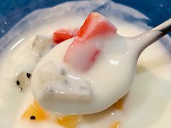 开胃鲜果粒酸奶-麟1929(外滩店)