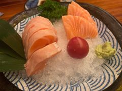 厚切三文鱼-坂吉屋·居酒屋深夜食堂(龙湖店)