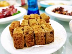 酥皮臭豆腐-绍兴饭店(大宁店)