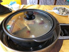清远鸡-濠轩阁特色生蚝火锅(水湾路店)
