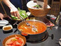 -野山舂·贵州现舂酸汤牛肉(东山店)