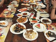 -四海一家自助餐(益田假日广场店)