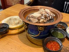 -哈啾嗨·蒙文化主题餐厅(京汉新城店)