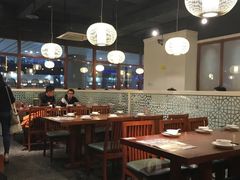 大堂-老头儿油爆虾(星光一期店)